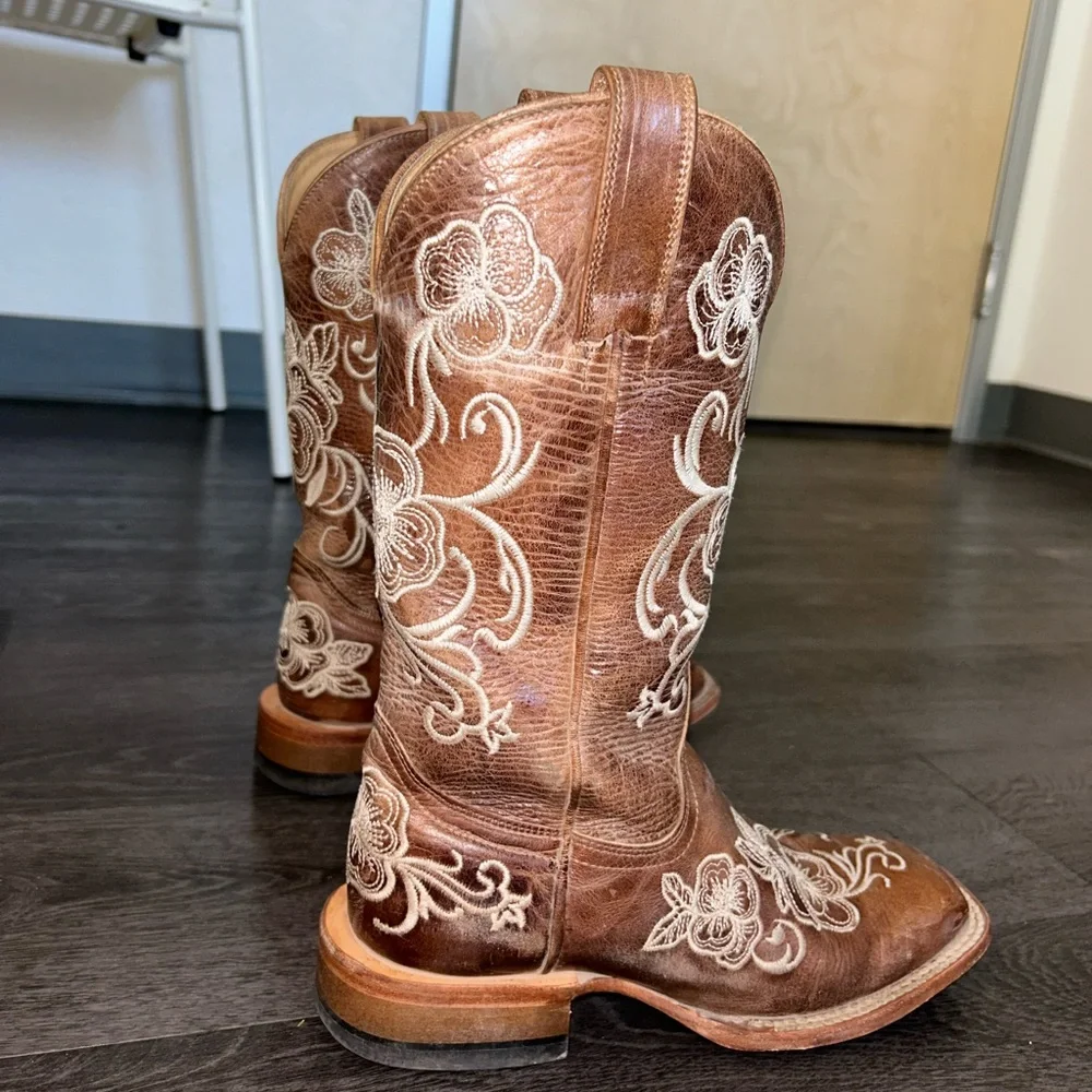 Cowboy boots - Picture 3 of 6